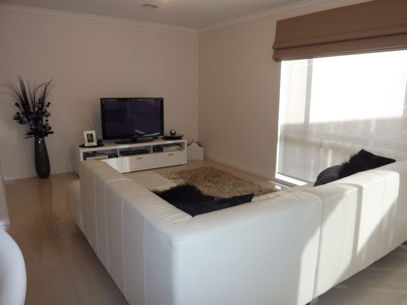 43 John Crawford Crescent, Casey ACT 2913
