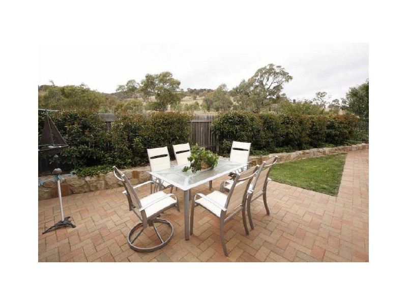10 Midwood Court, Conder ACT 2906
