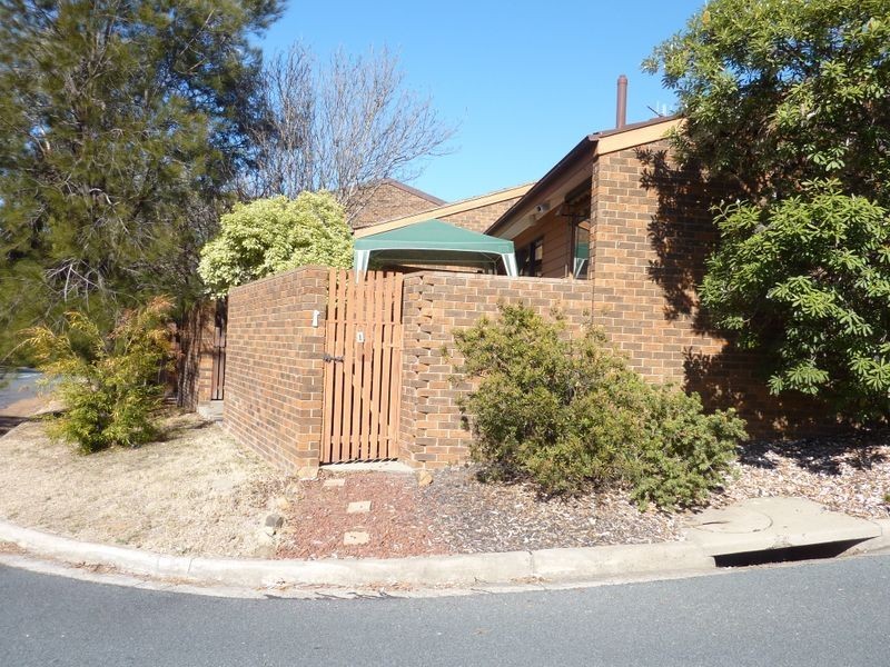 1 Rowe Place, Swinger Hill ACT 2606