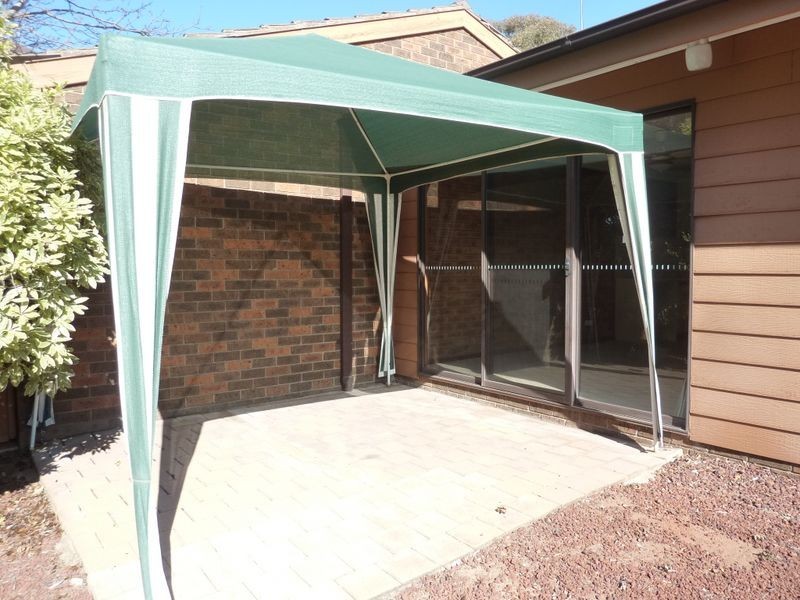 1 Rowe Place, Swinger Hill ACT 2606