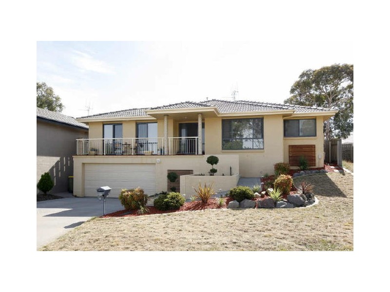 41 Ironbark Circuit, Jerrabomberra NSW 2619