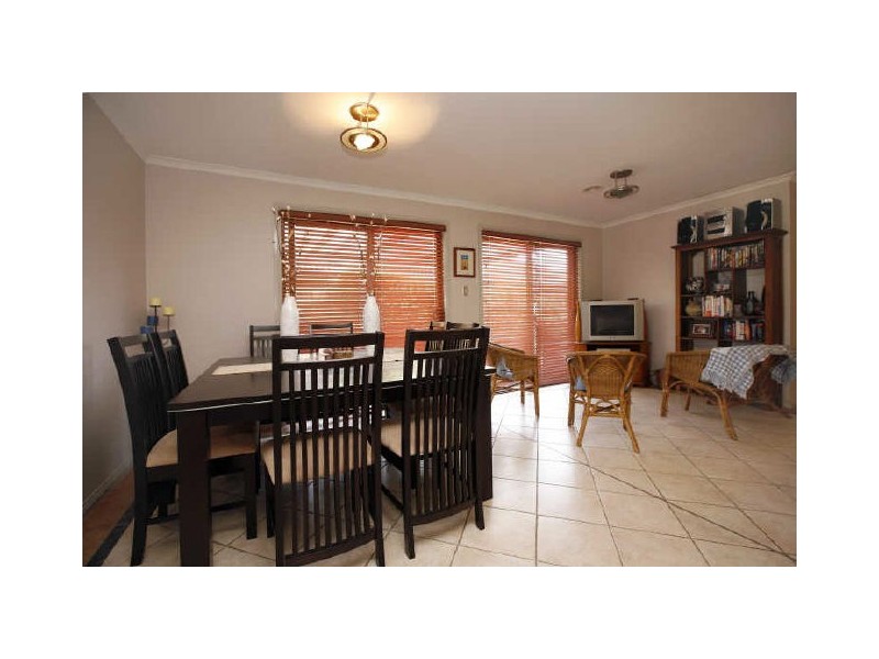 41 Ironbark Circuit, Jerrabomberra NSW 2619