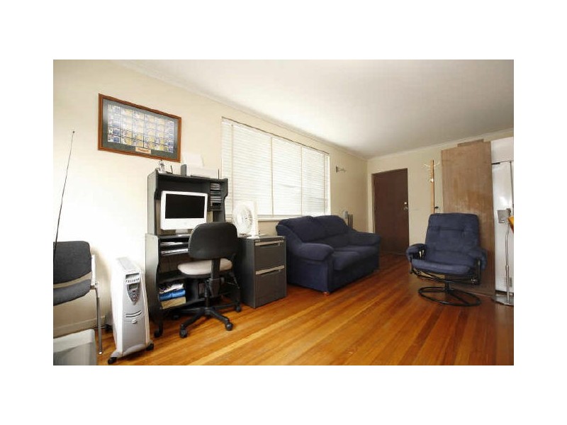 33 Custance Street, Farrer ACT 2607