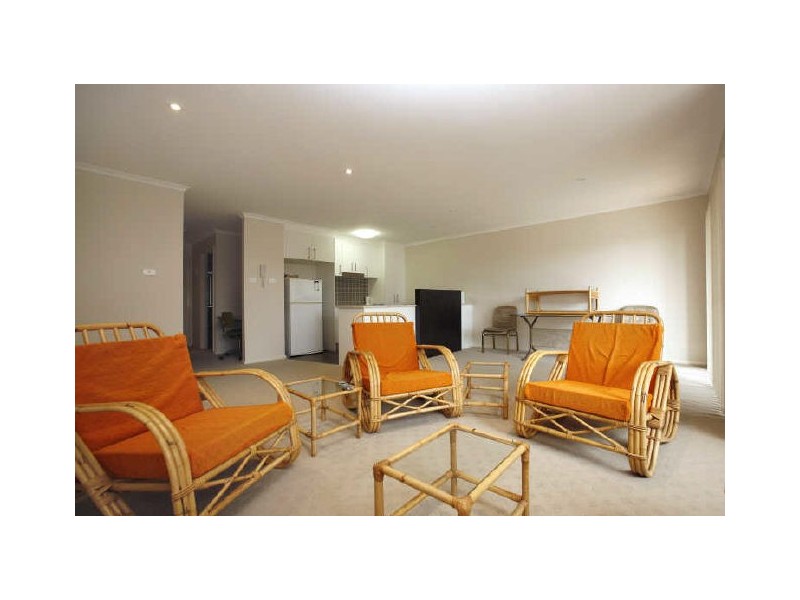 4/114 Athllon Drive, Greenway ACT 2900