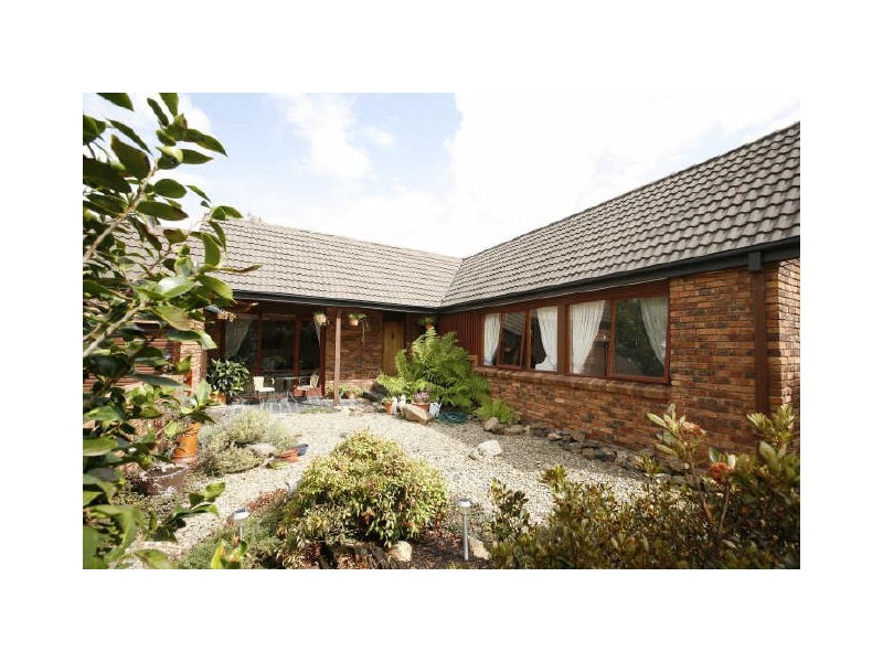 10 Angliss Place, Wanniassa ACT 2903
