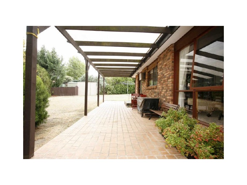 10 Angliss Place, Wanniassa ACT 2903