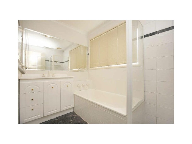 6 Tanner Place, Kambah ACT 2902