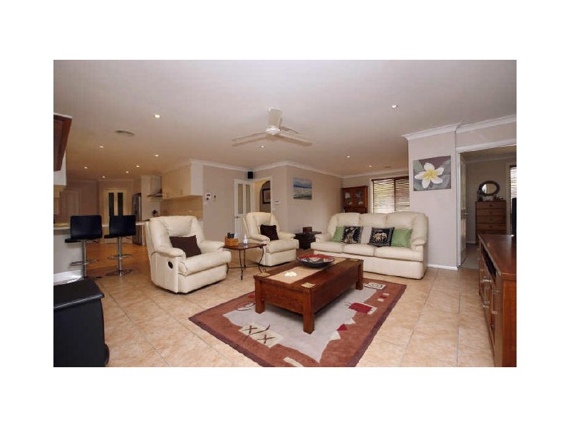 33 Tewksbury Circuit, Theodore ACT 2905