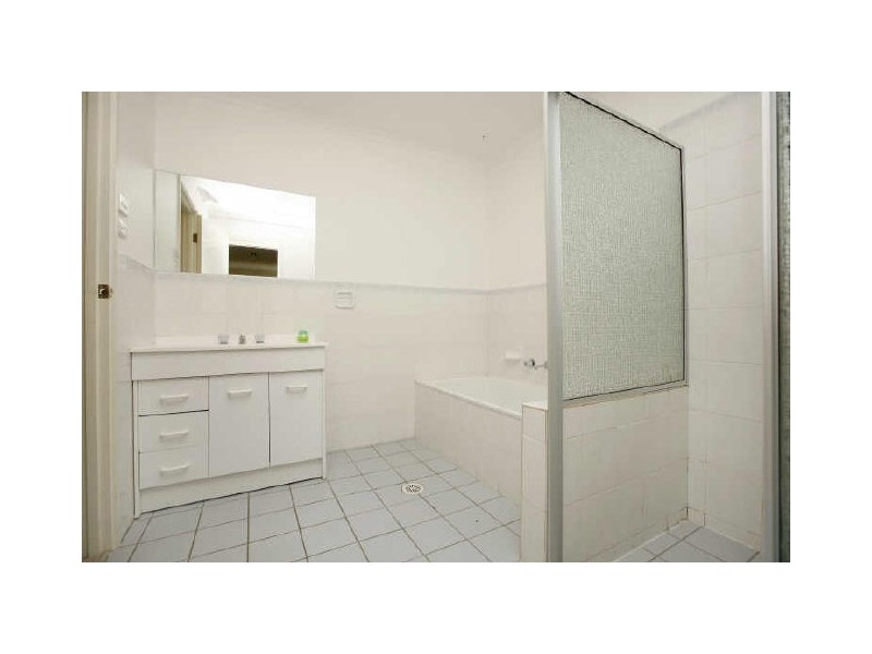 7/15 Moon Place, Gordon ACT 2906