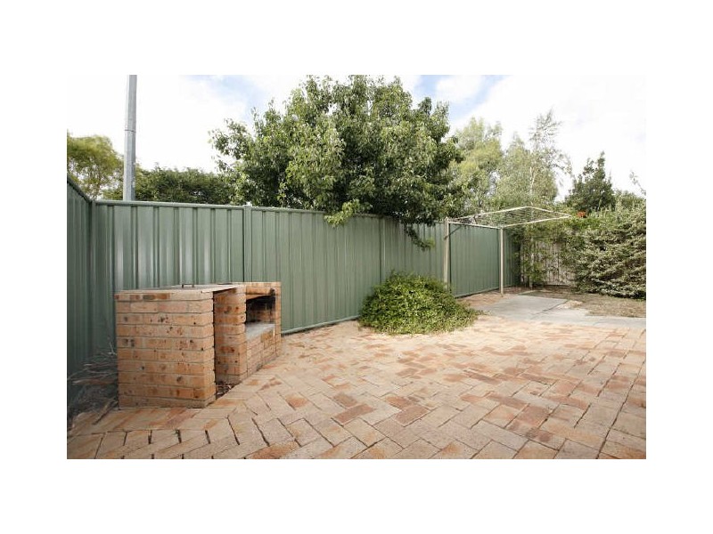 7/15 Moon Place, Gordon ACT 2906