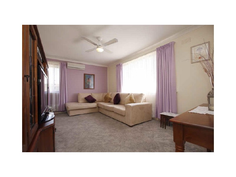 42 Anne Street, Queanbeyan NSW 2620
