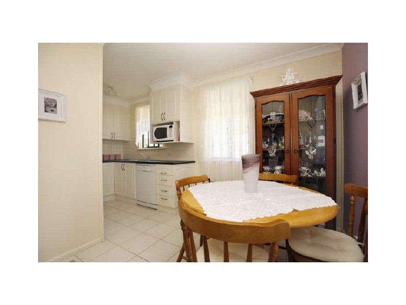 42 Anne Street, Queanbeyan NSW 2620