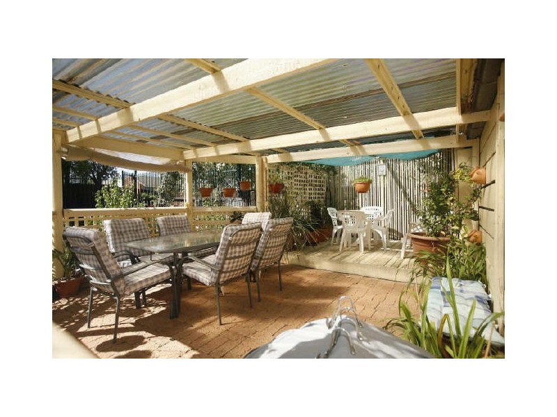 42 Anne Street, Queanbeyan NSW 2620