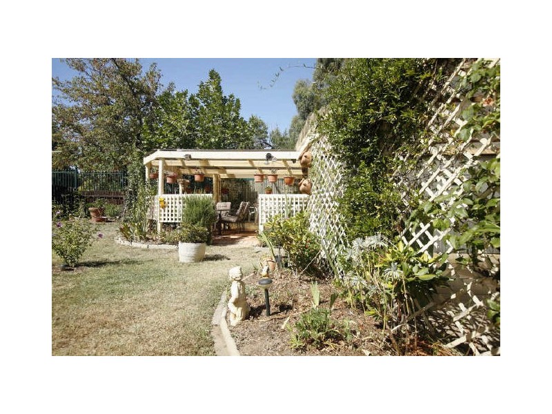 42 Anne Street, Queanbeyan NSW 2620