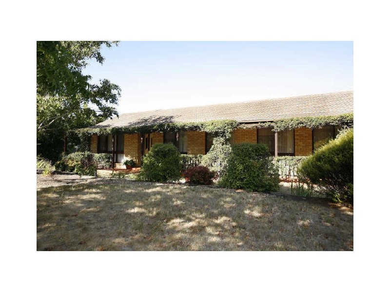 4 Melville Place, Wanniassa ACT 2903