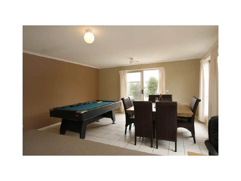 15 Llewellyn Loop, Conder ACT 2906