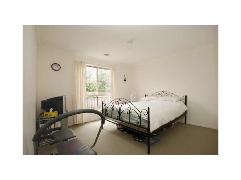 15 Llewellyn Loop, Conder ACT 2906