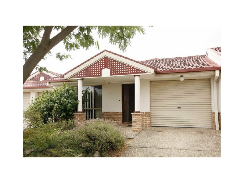 6 Larkin Close, Gordon ACT 2906