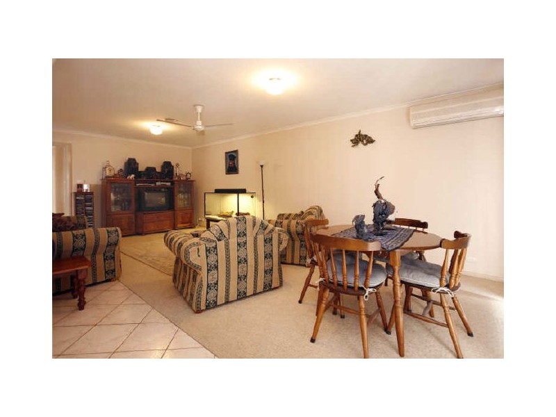 6 Larkin Close, Gordon ACT 2906