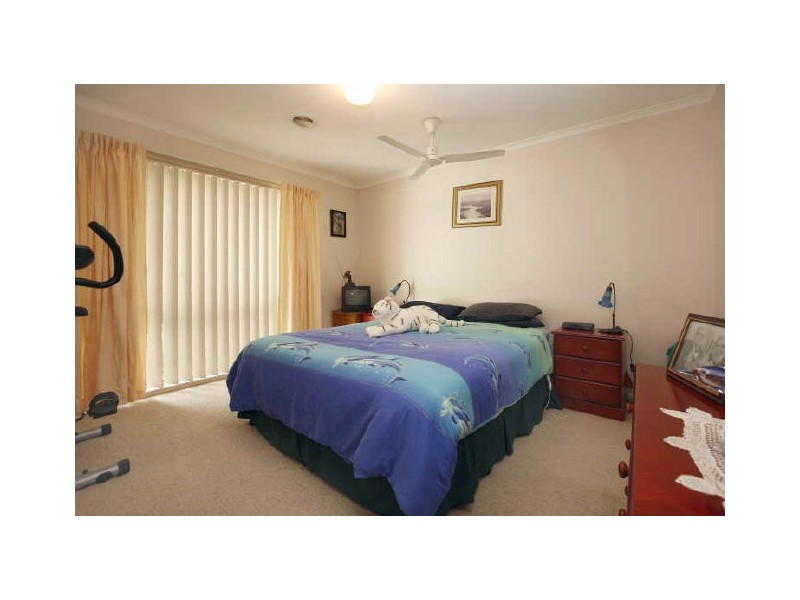 6 Larkin Close, Gordon ACT 2906