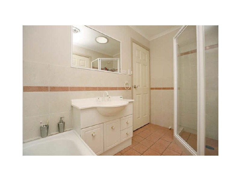 6 Larkin Close, Gordon ACT 2906