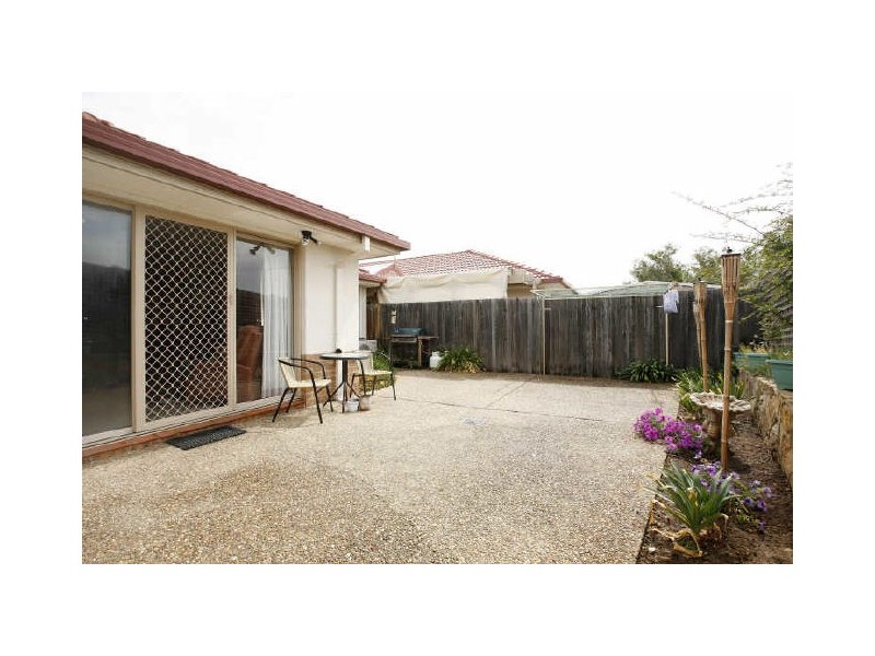 6 Larkin Close, Gordon ACT 2906