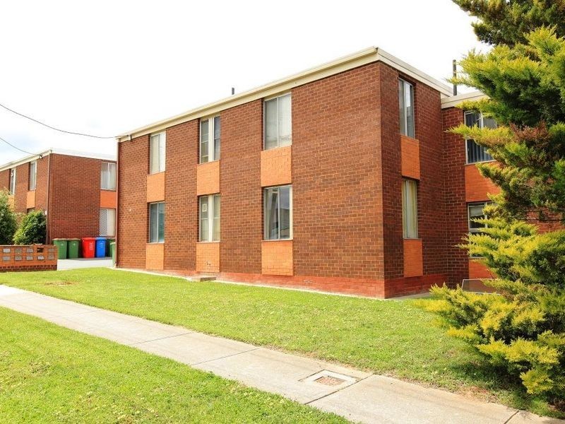 1/20 Carrington Street, Queanbeyan NSW 2620