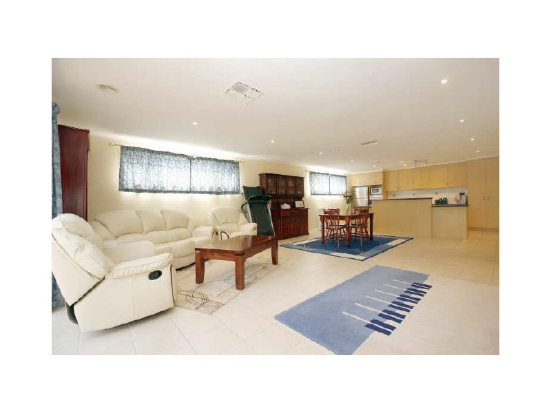 10/27 Paperbark Street, Banks ACT 2906
