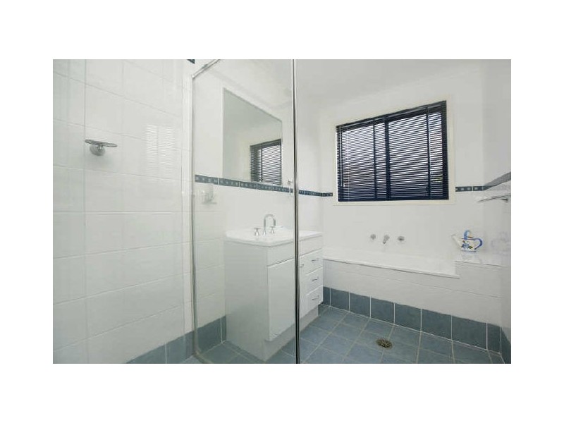 10/27 Paperbark Street, Banks ACT 2906
