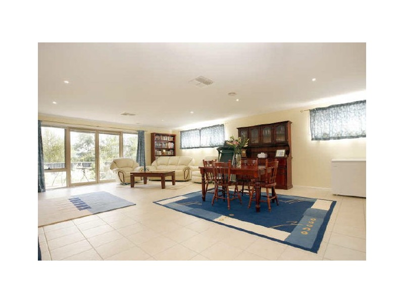 10/27 Paperbark Street, Banks ACT 2906