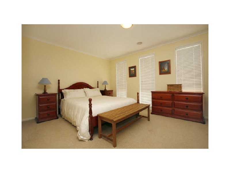 10/27 Paperbark Street, Banks ACT 2906