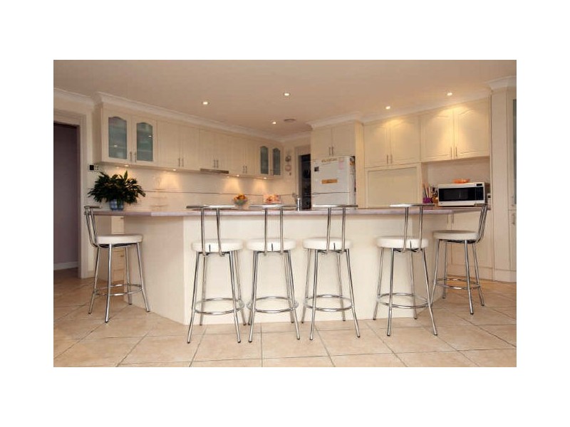 37 Galbraith Close, Banks ACT 2906