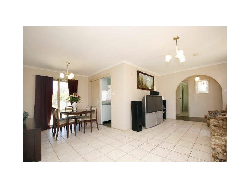 33 Brittlebank Circuit, Banks ACT 2906