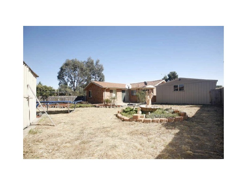 33 Brittlebank Circuit, Banks ACT 2906