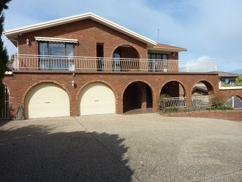 1 Jessop Place, Fadden ACT 2904