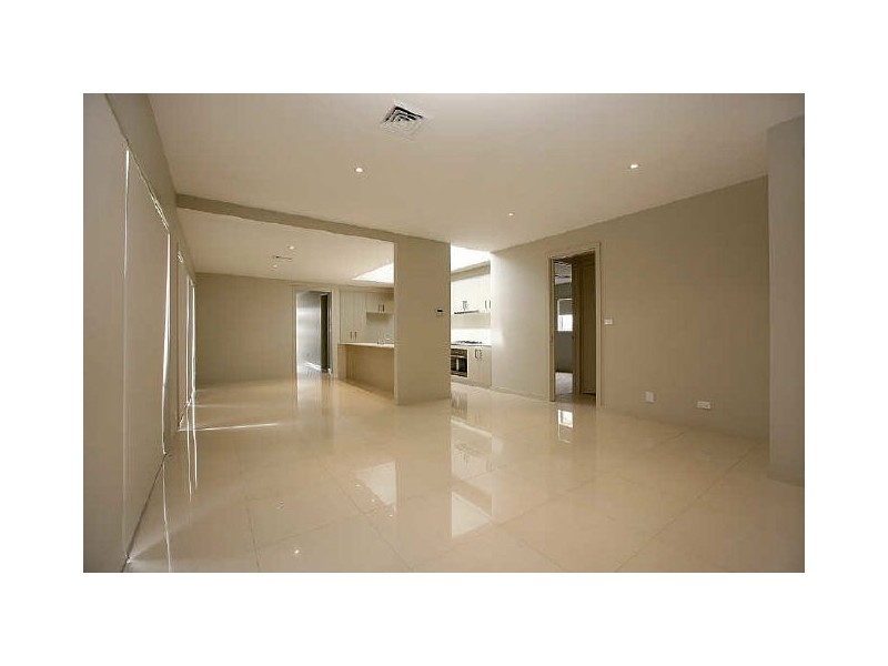 15 Amy Ackman Street, Forde ACT 2914