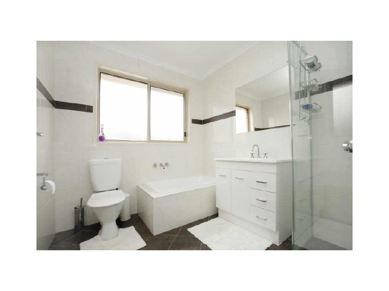 1 Goldfinch Circuit, Theodore ACT 2905