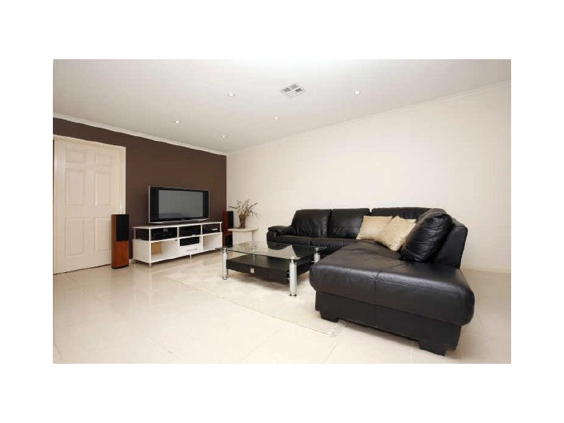 1 Goldfinch Circuit, Theodore ACT 2905