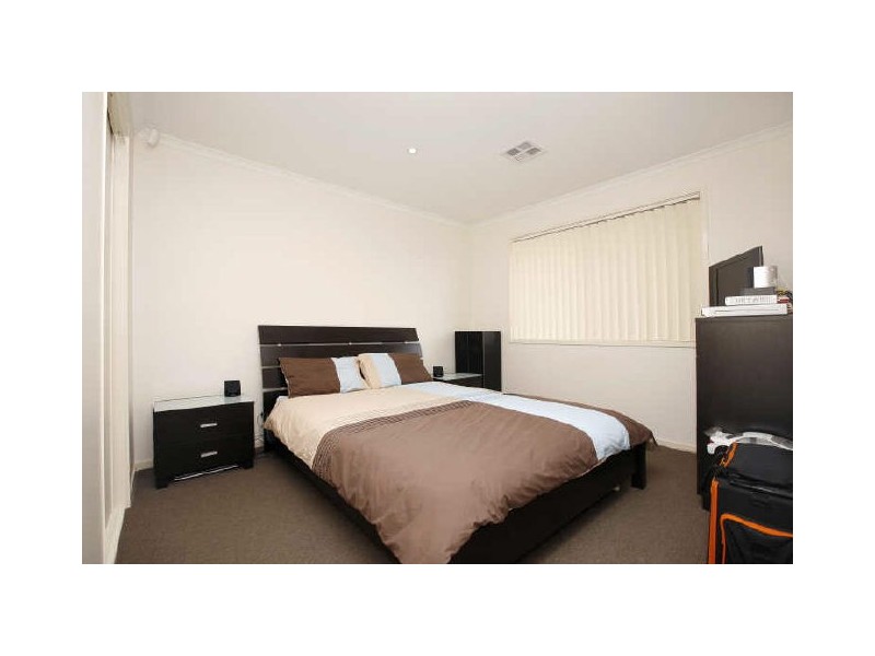 1 Goldfinch Circuit, Theodore ACT 2905