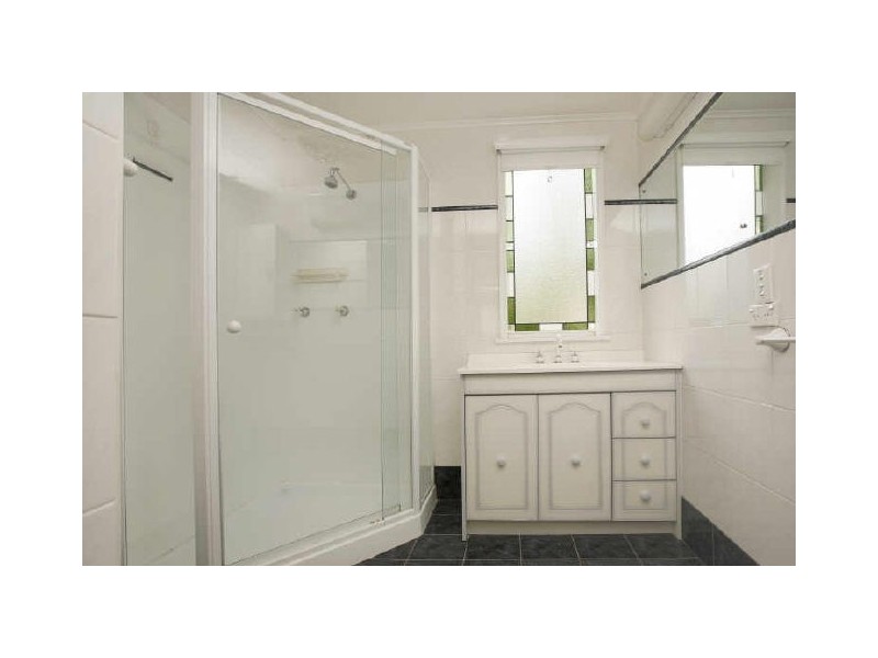 129 Stornaway Road, Queanbeyan NSW 2620