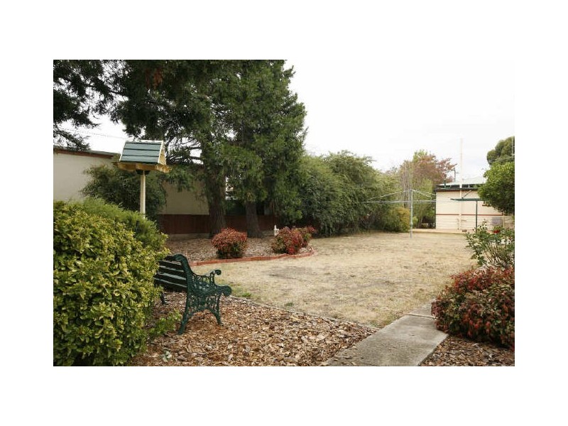 129 Stornaway Road, Queanbeyan NSW 2620