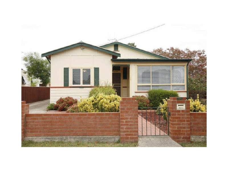 129 Stornaway Road, Queanbeyan NSW 2620