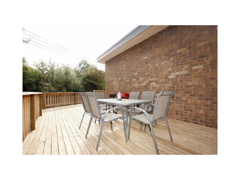 5 Bareena Street, Narrabundah ACT 2604