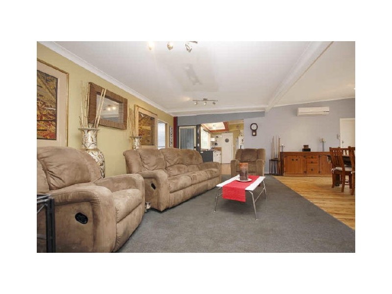 5 Bareena Street, Narrabundah ACT 2604