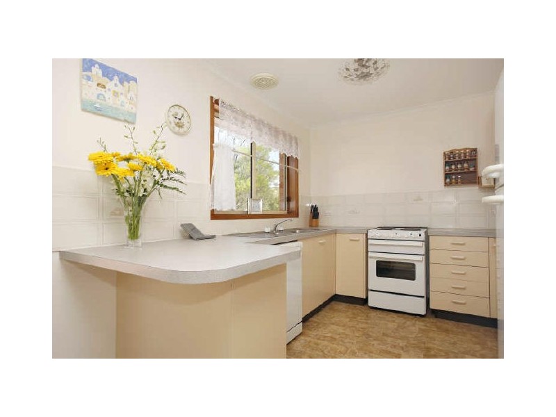 48 Bastow Circuit, Banks ACT 2906