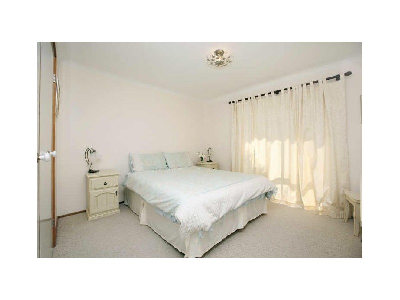 48 Bastow Circuit, Banks ACT 2906