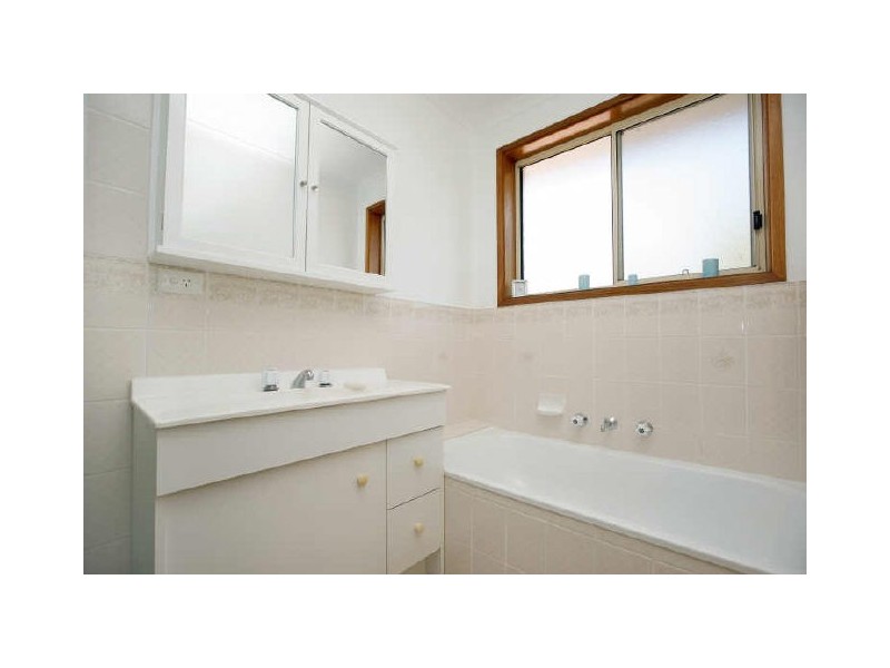 48 Bastow Circuit, Banks ACT 2906