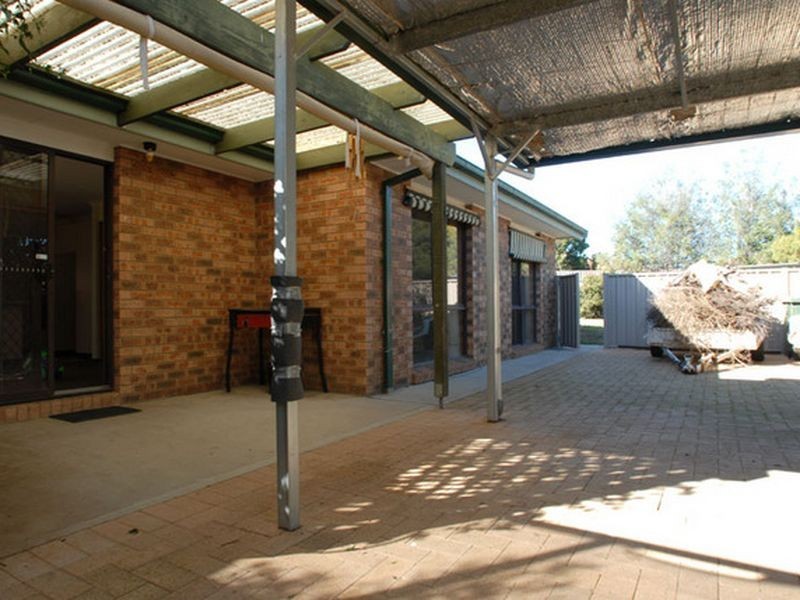 18 Feint Street, Conder ACT 2906