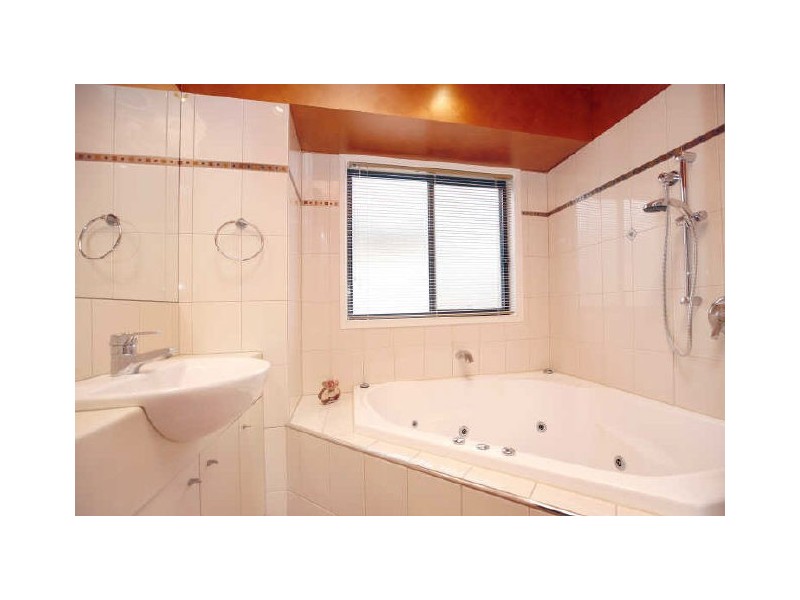 26 Olive Pink Crescent, Banks ACT 2906