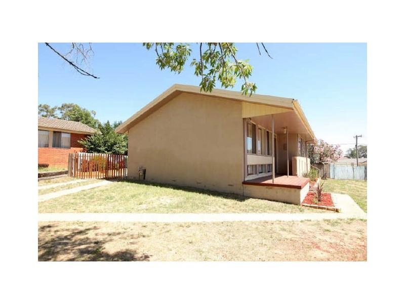 30 Bendigo Street, Fisher ACT 2611